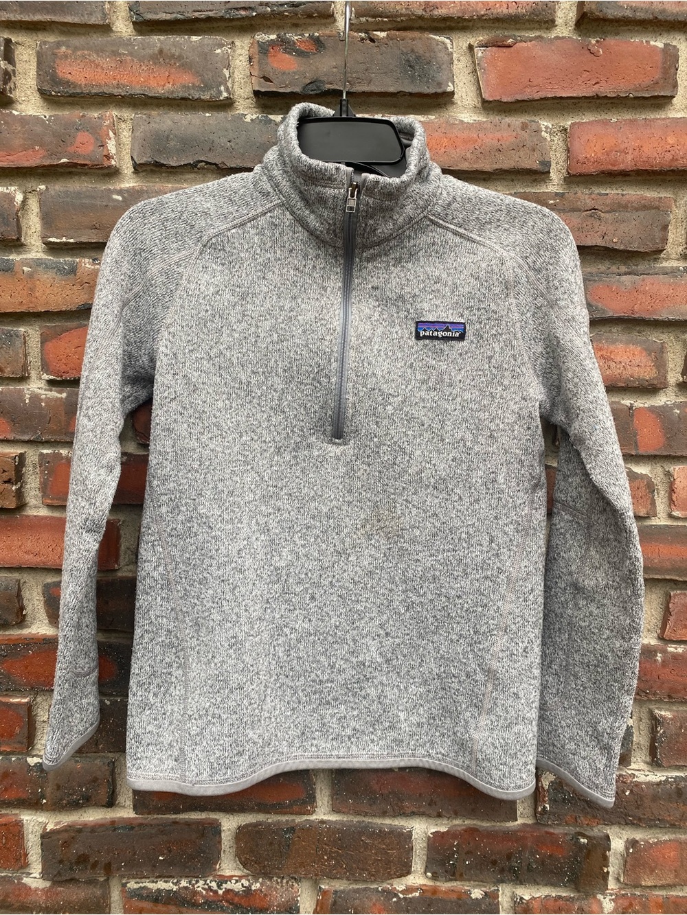 Patagonia Women’s XS Gray Quarter-Zip Sweater